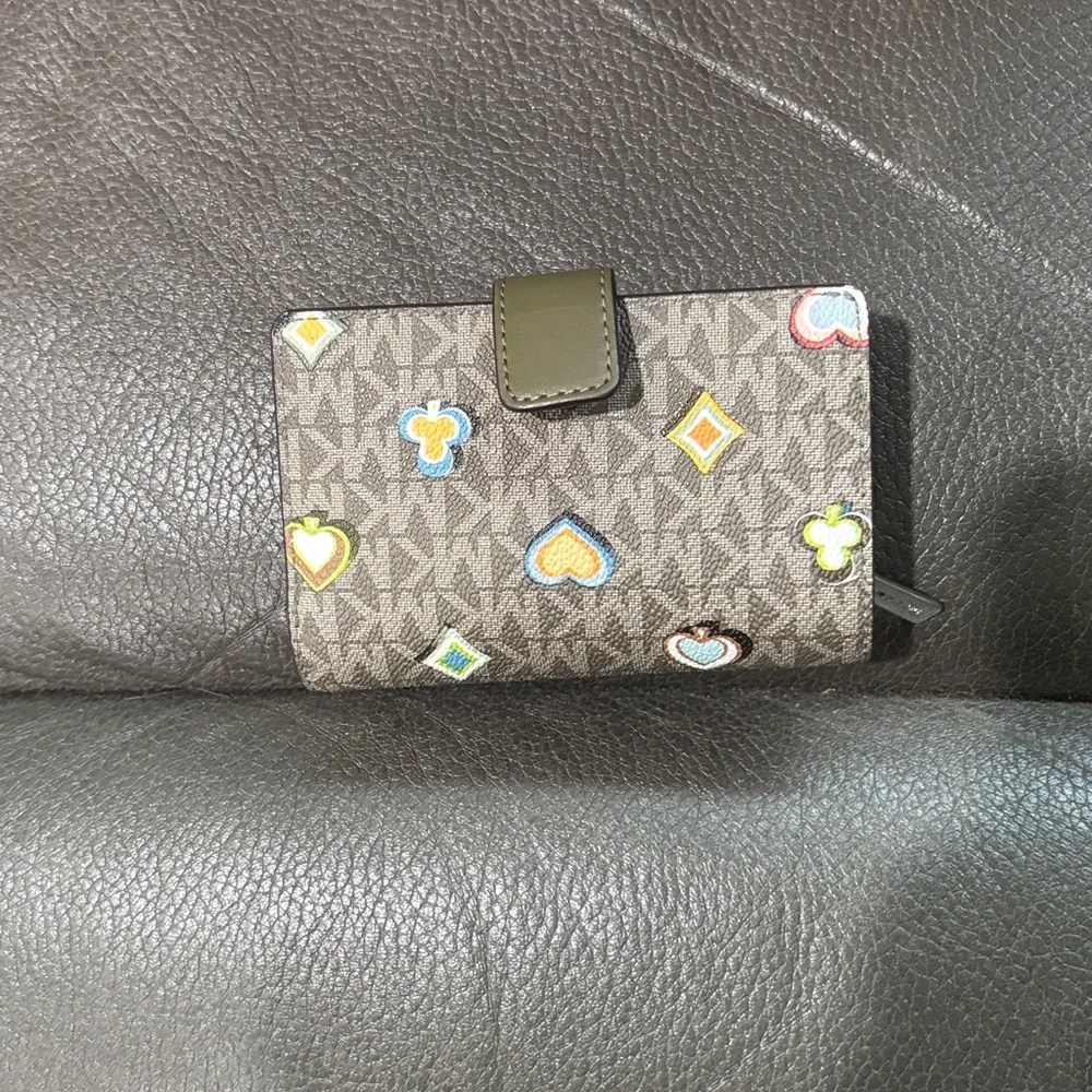 Michael Kors signature printed graphic  tote bag and matching wallet